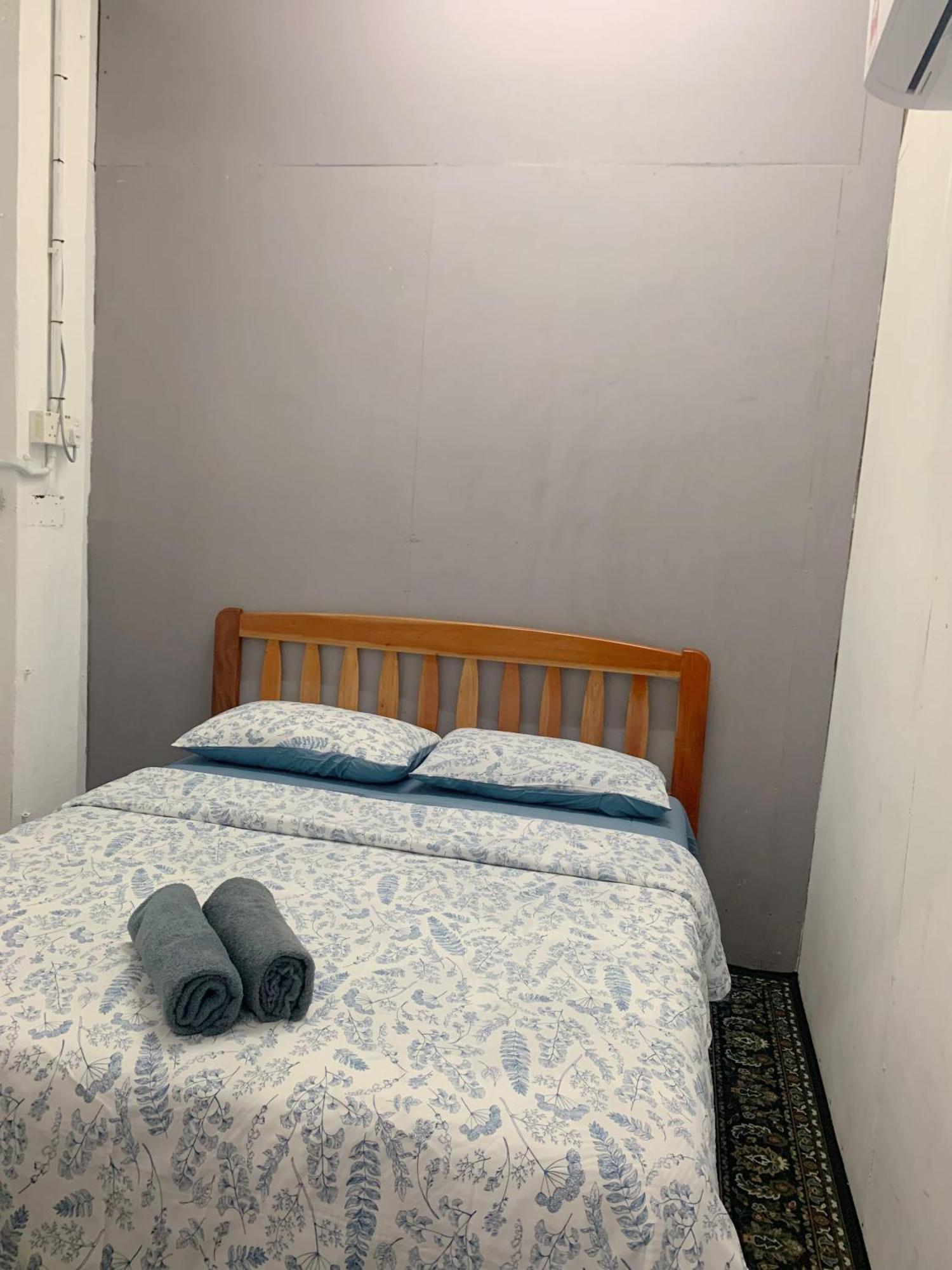 La Wood Homestay Kampung Kuala Besut Exteriör bild
